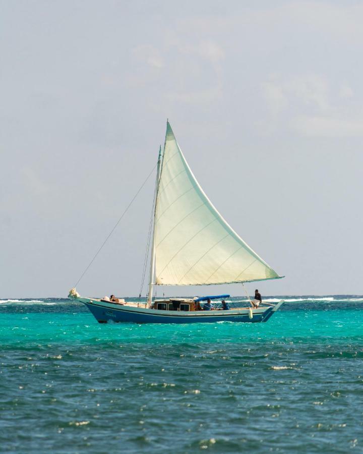 Xanadu Island Resort San Pedro  Eksteriør bilde